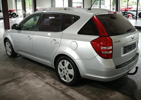 Kia Ceed cena 14500 przebieg: 245000, rok produkcji 2009 z Więcbork małe 79
